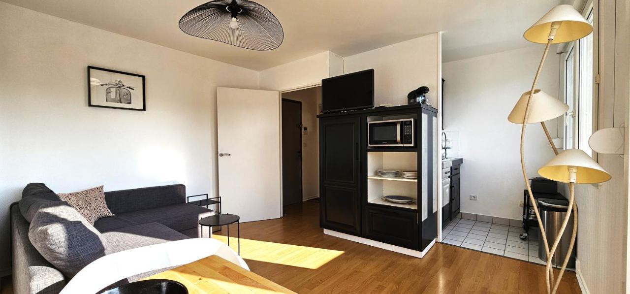 Charmant Appartement Proche Centre Ville Reims Exteriör bild